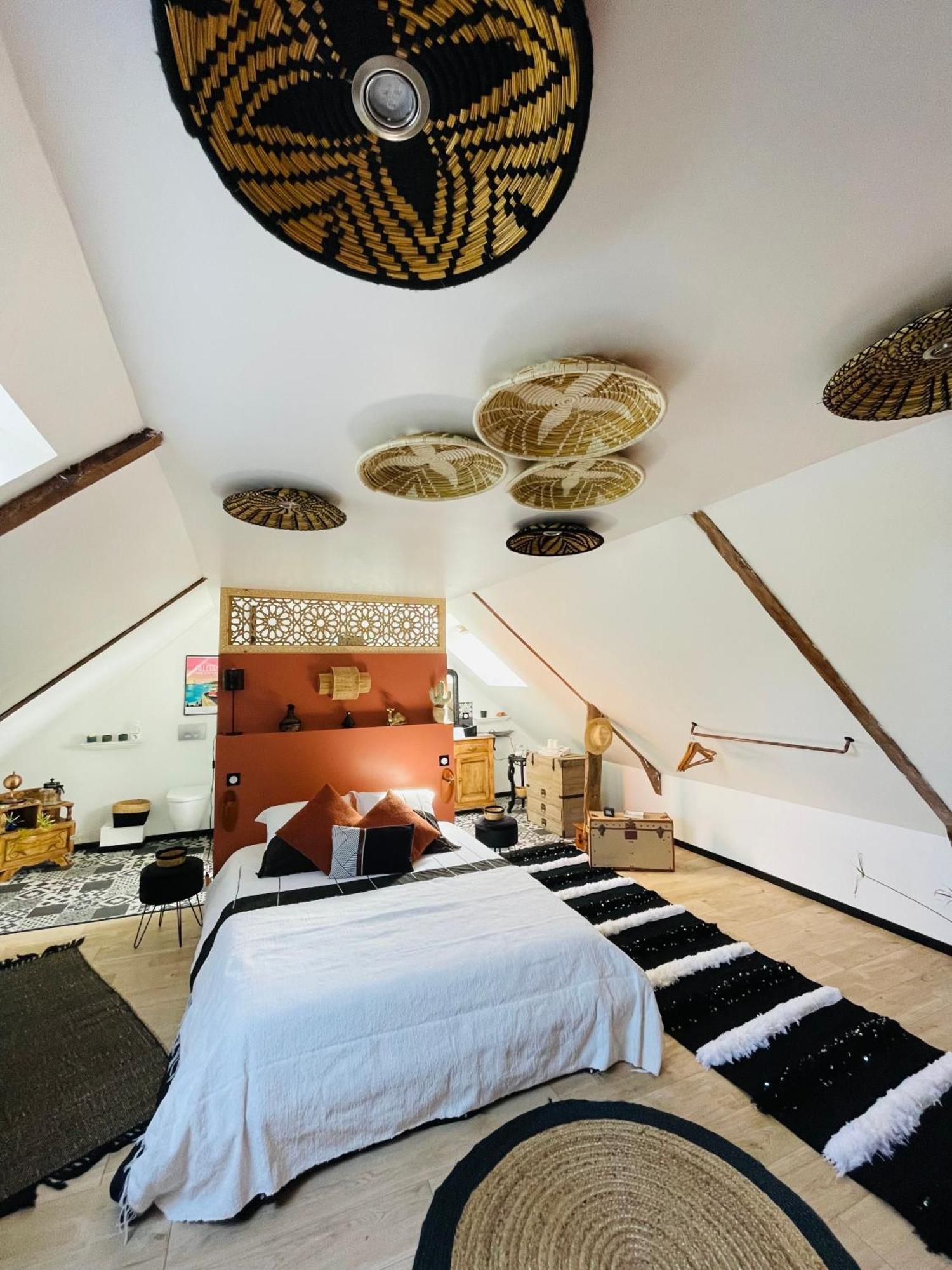 Ferienwohnung Chez Trotro Saint-Pierre-de-Plesguen Exterior foto