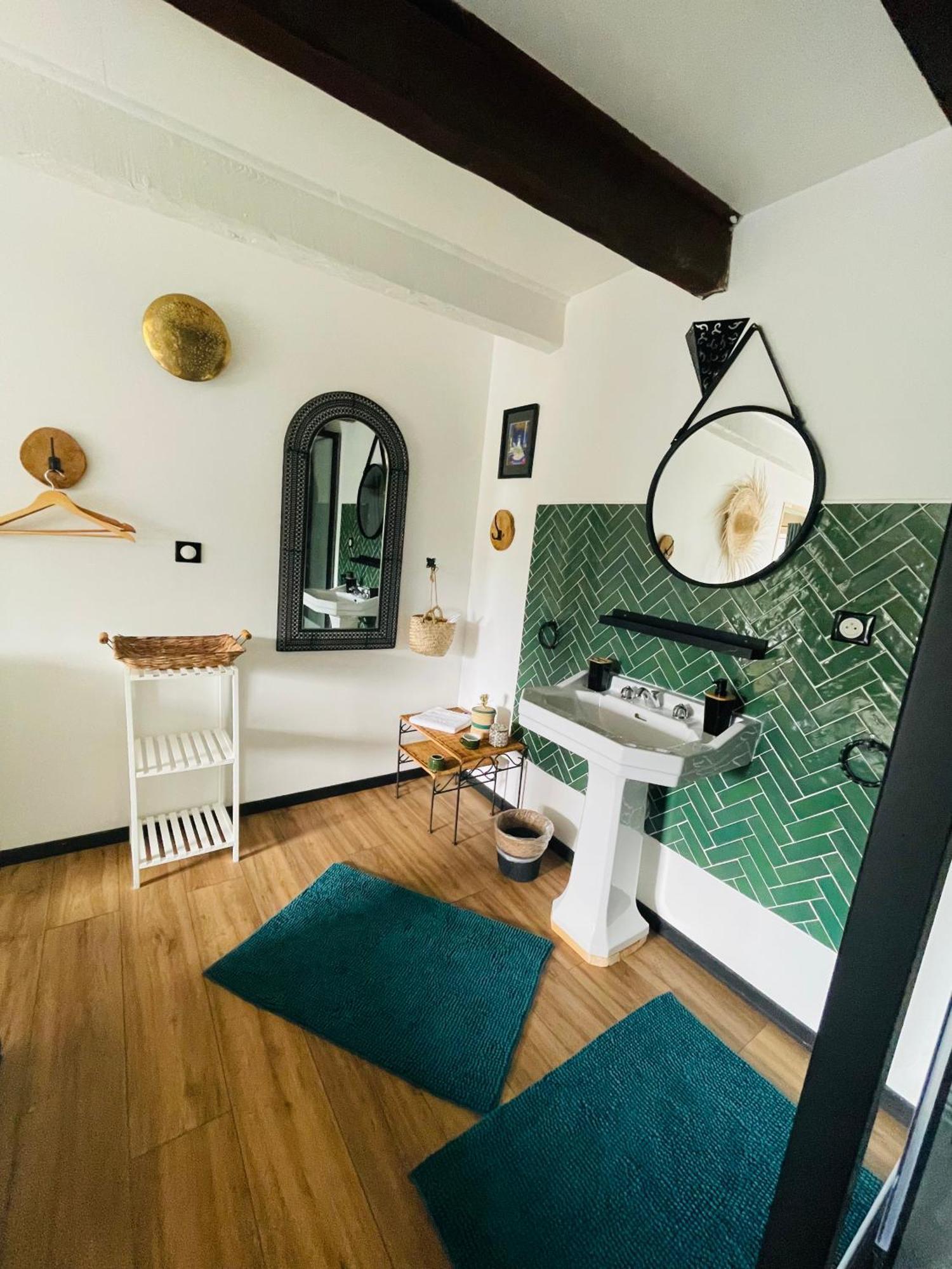 Ferienwohnung Chez Trotro Saint-Pierre-de-Plesguen Exterior foto